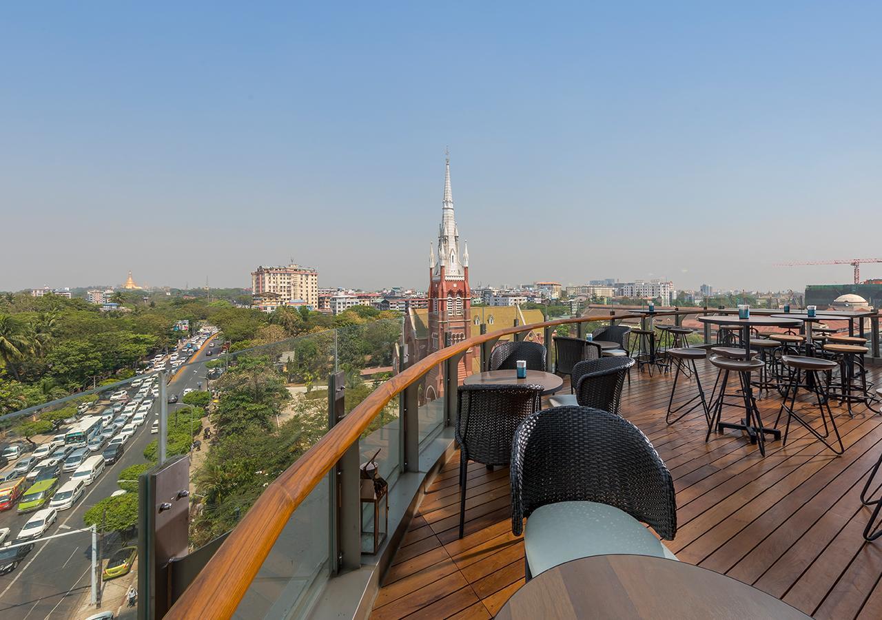 Pan Pacific Yangon Hotel Exterior photo